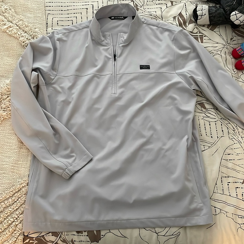 Travis Mathew golf pullover